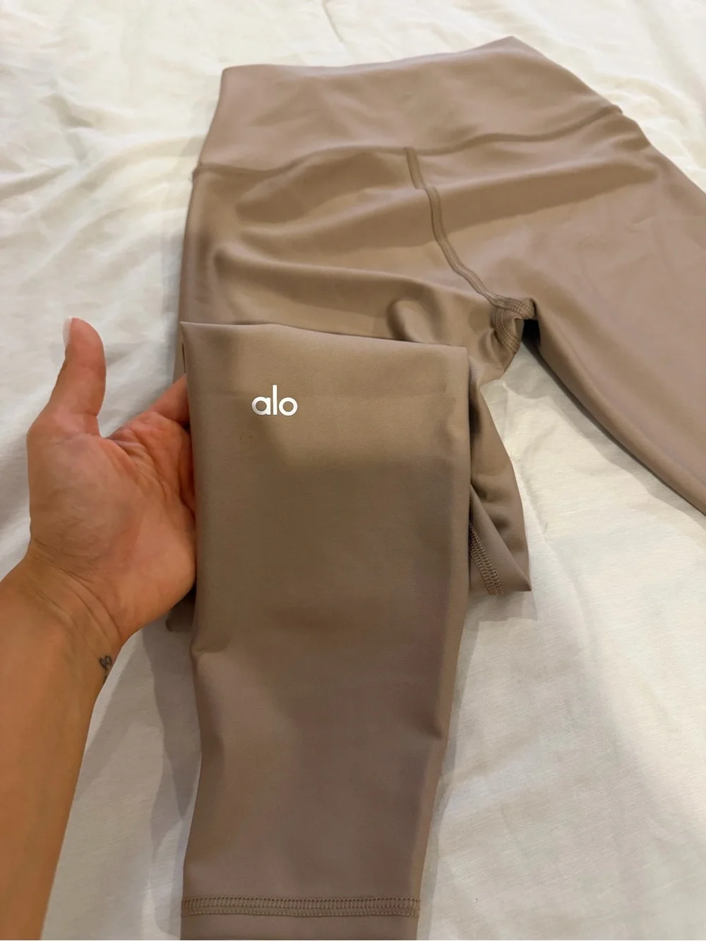 ALO Yoga 7/8 High-Waist Airlift Legging